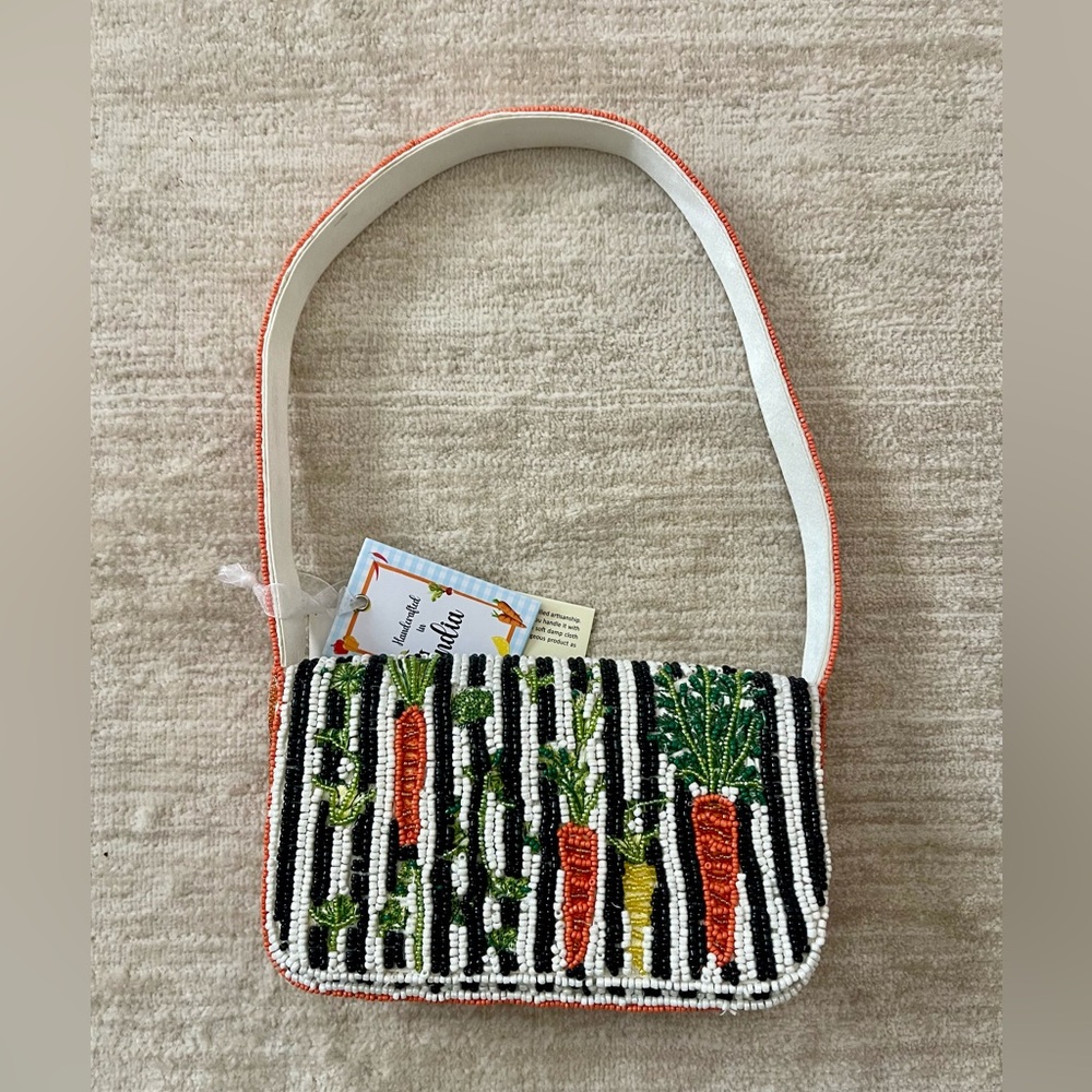 🧡Viral Beaded 🥕Carrot/Carrot Cake Design Shoulder Bag